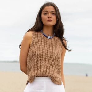NWT Marea Sleeveless Chunky Knit Tank Top in Camel